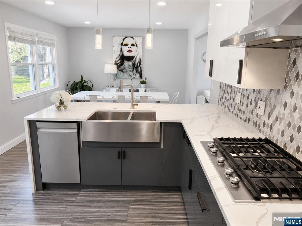 1626 Larkspur Drive