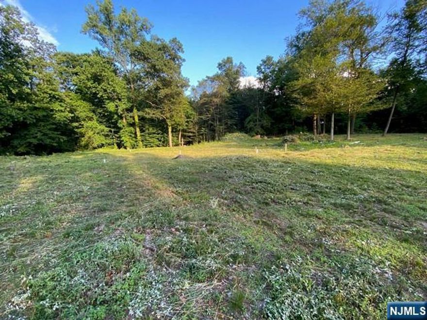 Beautiful 2 acre lot on an interior "Old Alpine" top cul-de-sac street with 296 feet of road frontage can accommodate a large home with pool. Approx. 70% of engineering completed. Septic site approved. The rear of the property faces East towards an adjoining cul-de-sac street. Please call LA for more details. Survey available.