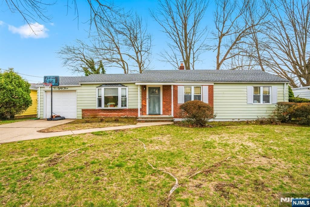 Photo of 283 Taft Road, River Edge, NJ 07661 (MLS # 26011405)