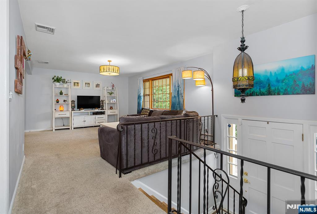 93 Wyckoff Avenue