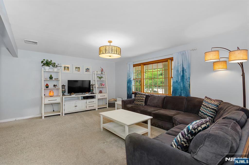 93 Wyckoff Avenue