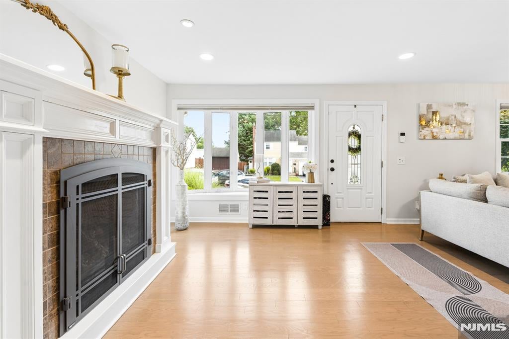 79 Bergen Avenue