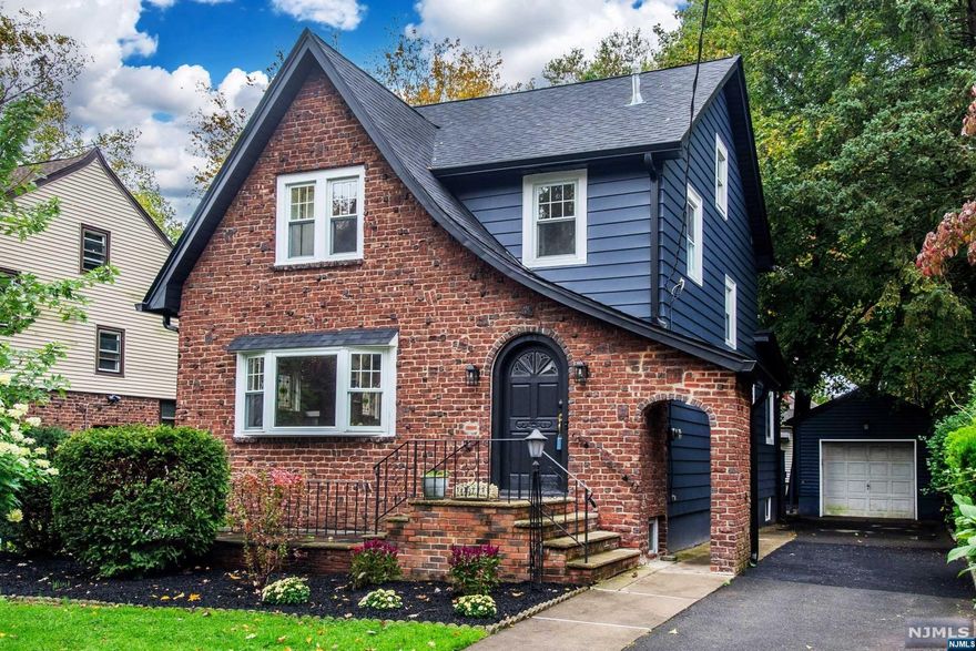 Beautifully renovated Tudor style Colonial in Teaneck. Close to NYC Transportaion, houses of worship, schools, Hospital etc. First floor contains Open concept New kitchen with quartz counter tops, SS appliances. Large Living room, Dining room and bonus room with 1/2 bath. Second floor has Fabulous Master Suite with full bath and second good size bedroom plus primary bath. Third floor large Bedroom. Basement is semi finished with a new 1/2 bath, Laundry area. House has too many updates to list New roof, new 6" gutters with leaf guard, new kitchen, all new baths, new 2 zone heating central A/C System,tons of recessed lighting just to name a few. Come see this Teaneck Gem and make it your own! Temporary photos, Professional photos coming soon Showings begin 10-22-2023 at open house. No Exceptions