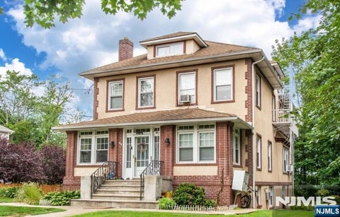 Photo of 818 Summit Ave #3, River Edge, NJ 07661 (MLS # 26041298)