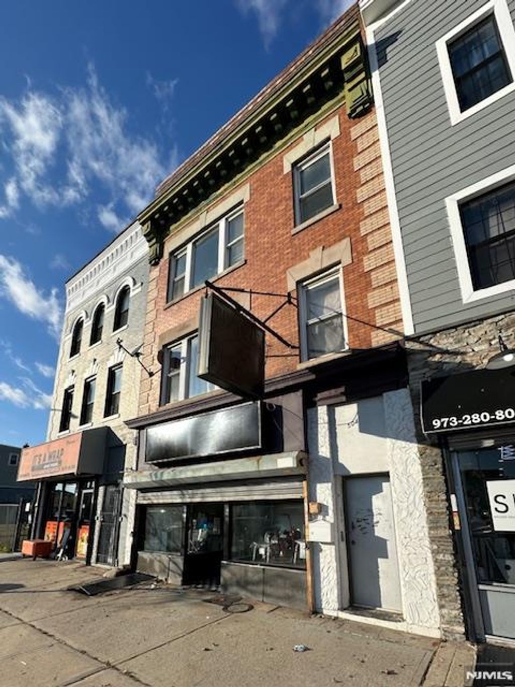 Photo of 504 Springfield Avenue, Newark, NJ 07103 (MLS # 25042263)