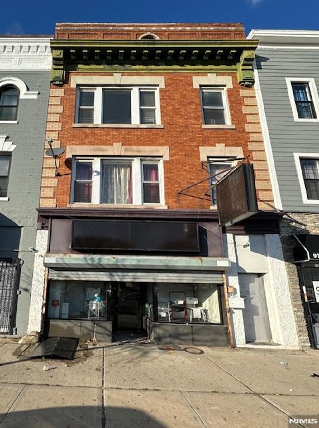 Photo of 504 Springfield Avenue, Newark, NJ 07103 (MLS # 25042263)