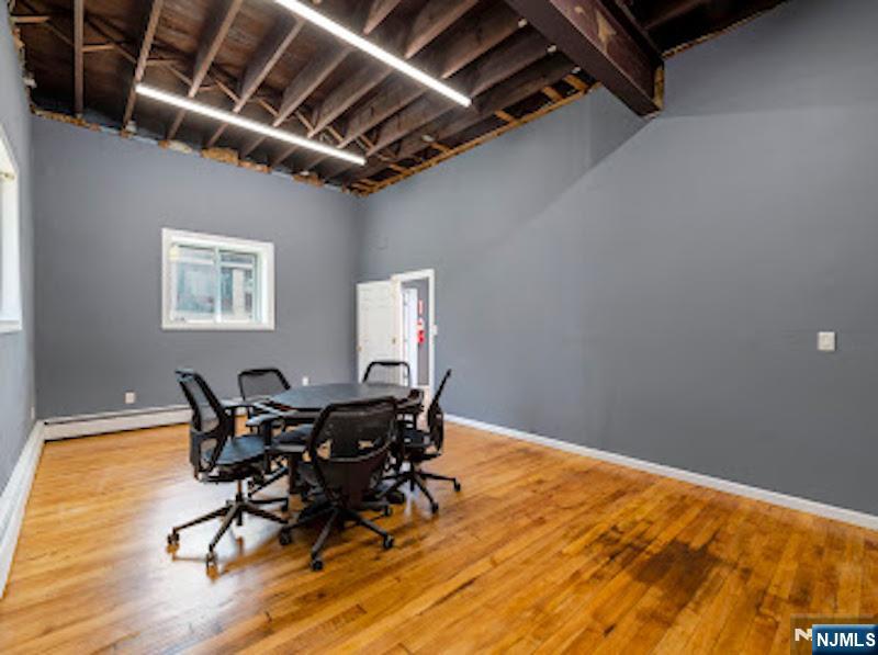 8 Halstead Avenue