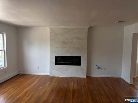 Photo of 2450 7th St, Fort Lee, NJ 07024 (MLS # 26028355)