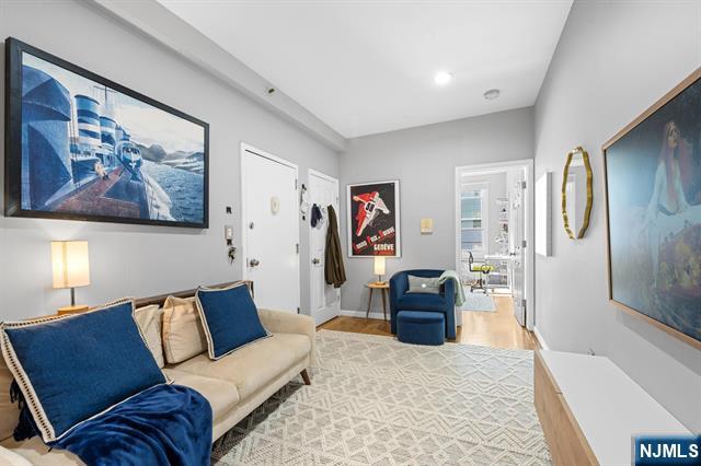 403 Monroe Street 3L
