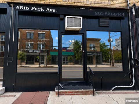 Photo of 6515 Park Avenue, West New York, NJ 07093 (MLS # 26023180)