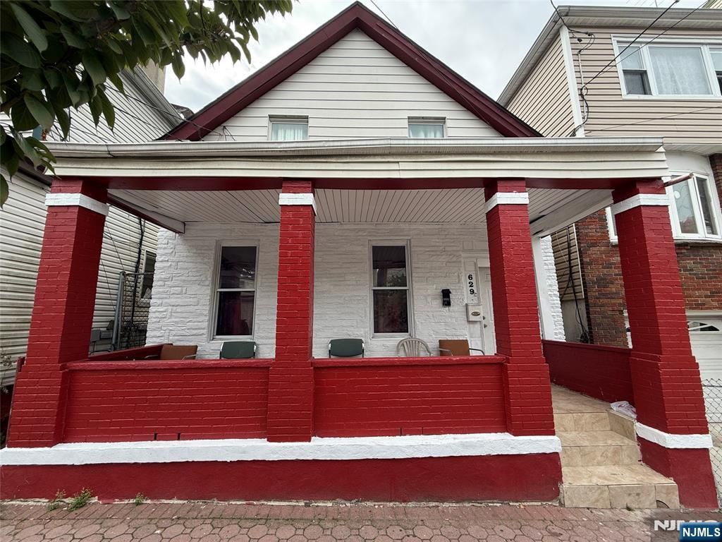 Photo of 629 61st Street, West New York, NJ 07093 (MLS # 25033382)