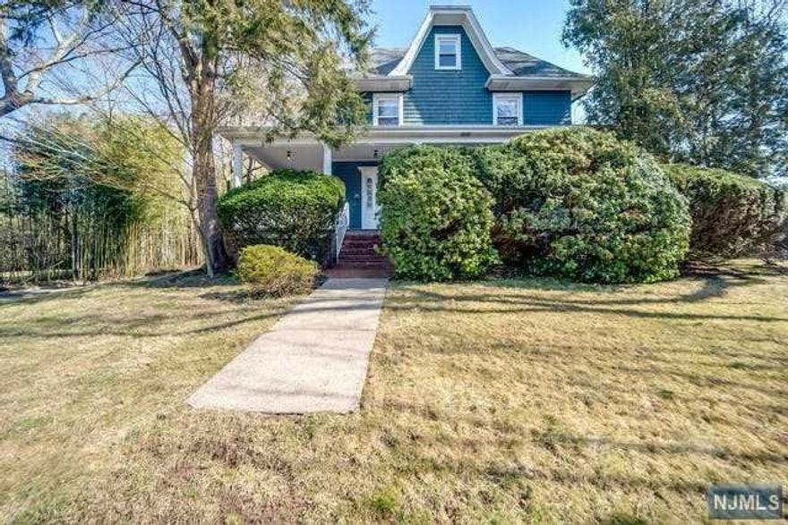 STATELY EAST HILL VICTORIAN! GREAT INVESTMENT OPPORTUNITY! GRANDFATHERED UPDATED 2F. WRAP AROUND COVERED PORCH. 1ST FL APT FEATURES FRONT PORCH, BIG ENTRY, LGE LR,, NEWER BATH, EIK, 2 BRS, HIGH CEILINGS AND REAR DOOR TO BACKYARD W/GARAGE. 2ND FL APT FEATURES SIDE PORCH ENTRY, STAIRS TO LR, FORMAL DR, NEWER KITCHEN WITH SKYLIGHT AND DOOR TO DECK, 2 BRS, NEWER BATH. 3RD FLOOR HAS BR, BATH, WET BAR AND LOFT AREA WITH SKYLIGHT. 2ND GARAGE OUT BACK. BASEMENT IS FINISHED WITH LAUNDRY AND FULL BATH. NYC EXPRESS BUS ACROSS THE STREET. CLOSE TO ALL.