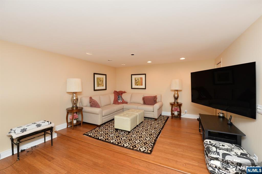 477 Piermont Avenue T477