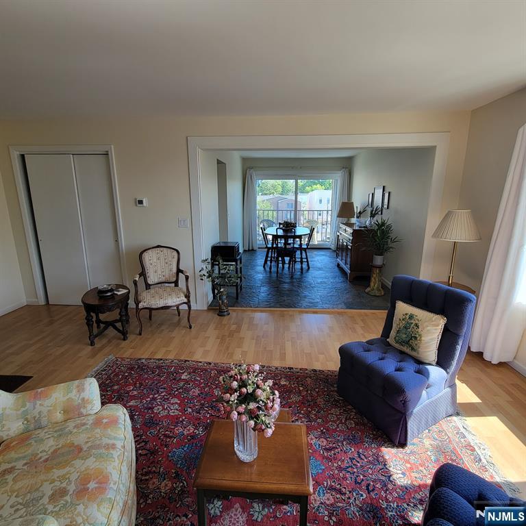 314 Palisade Avenue B4