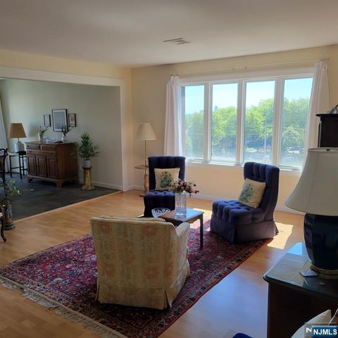 Photo of 314 Palisade Avenue #B4, Cliffside Park, NJ 07010 (MLS # 26017959)