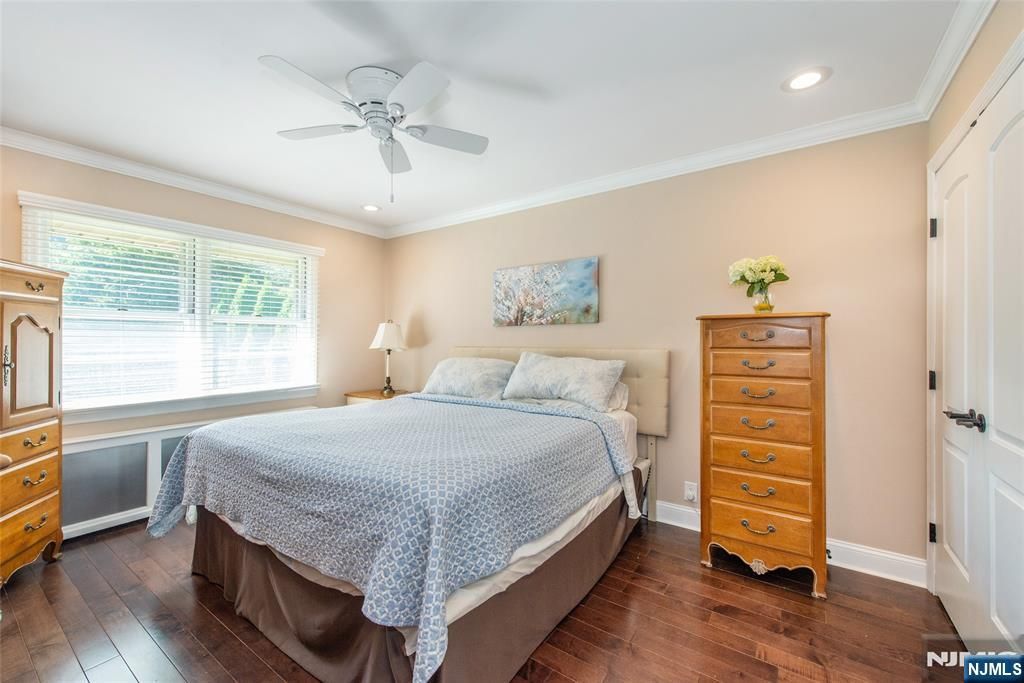 Photo of 15 Saint Michaels Place, Clifton, NJ 07013 (MLS # 25036956)