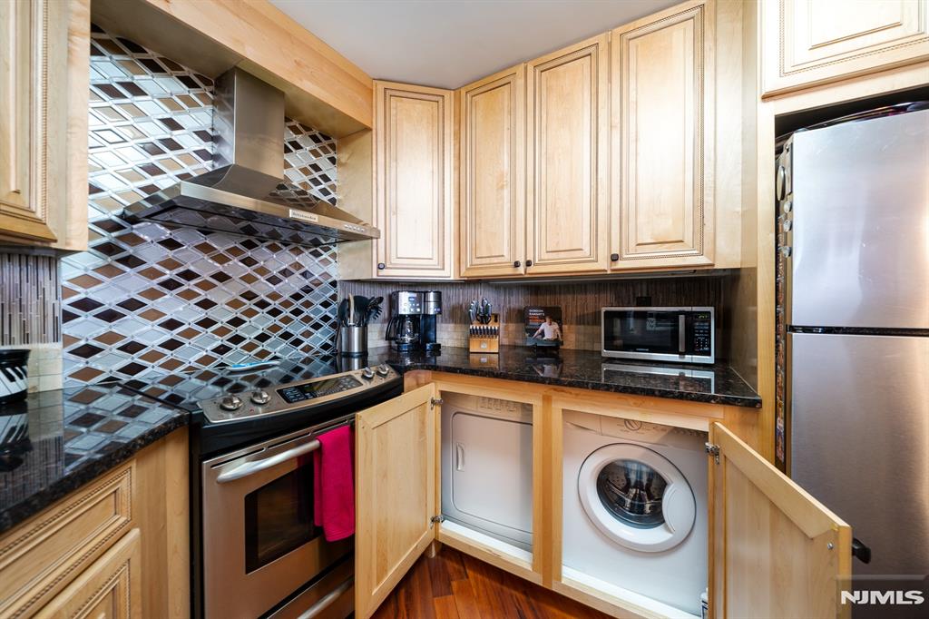 719 Harmon Cove Towers 719