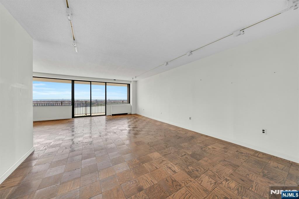1500 Palisade Avenue 23E