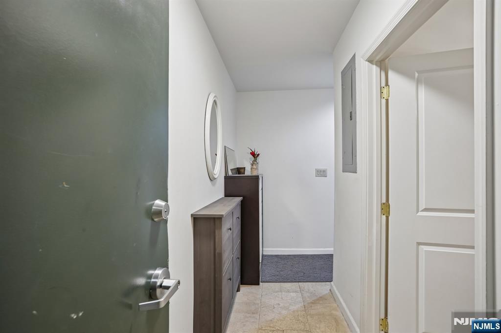 399 11th Street 205