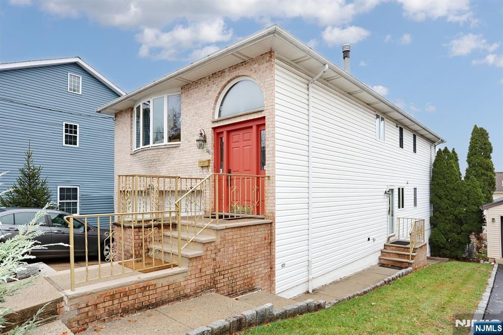 Photo of 140 Prospect Street, Hasbrouck Heights, NJ 07604 (MLS # 26001607)