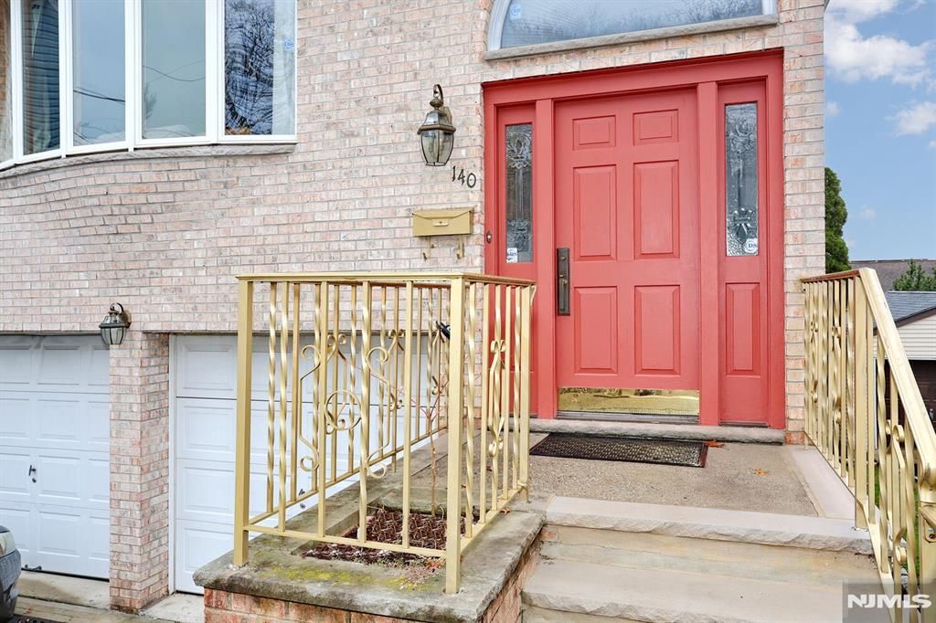Photo of 140 Prospect Street, Hasbrouck Heights, NJ 07604 (MLS # 26001607)