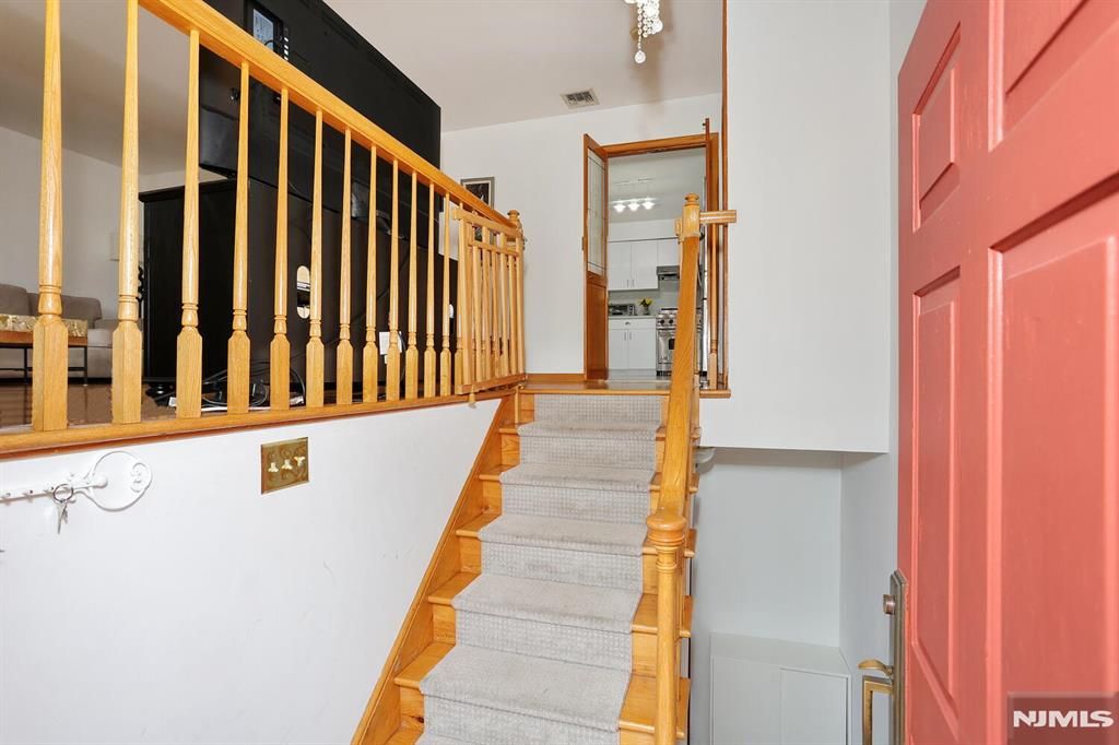 Photo of 140 Prospect Street, Hasbrouck Heights, NJ 07604 (MLS # 26001607)