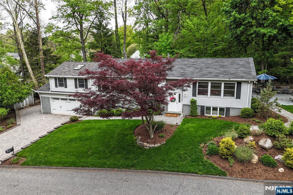 50 Seminole Avenue