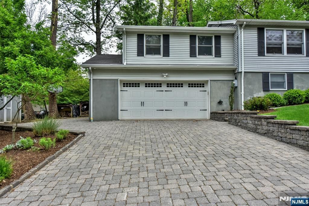 Photo of 50 Seminole Avenue, Oakland, NJ 07436 (MLS # 26017322)