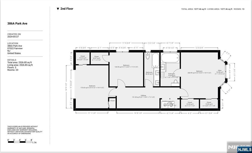 Main image without alt text