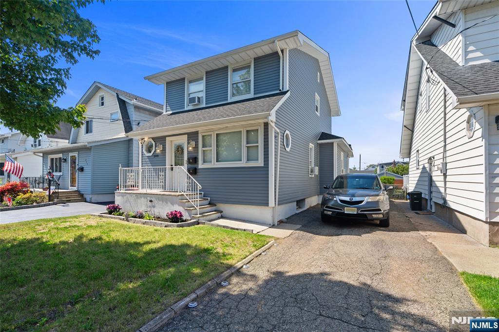 208 Page Avenue