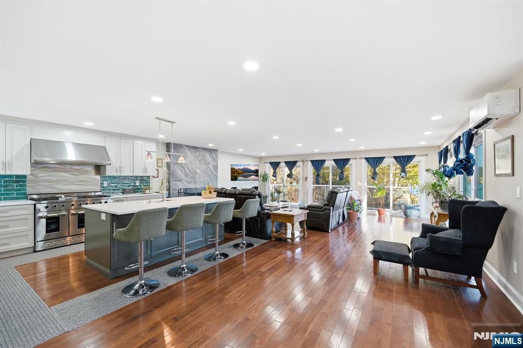 Photo of 630 Warwick Turnpike, West Milford, NJ 07421 (MLS # 26010018)