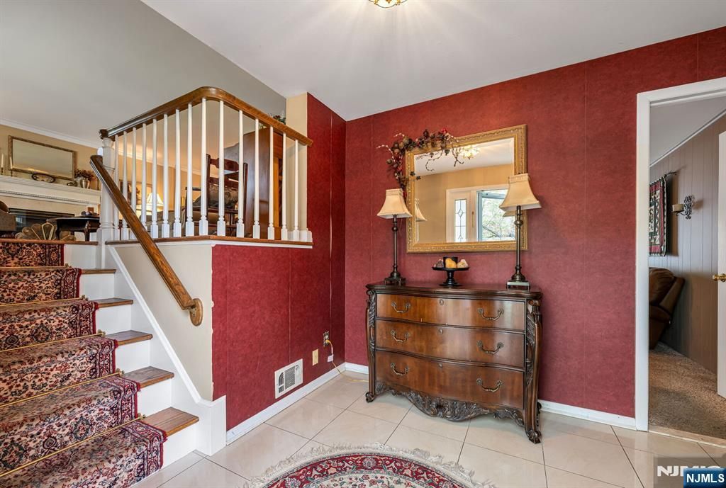 Photo of 485 Eisenhower Court, Wyckoff, NJ 07481 (MLS # 26012488)