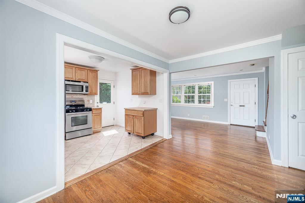 141 Cedar Avenue