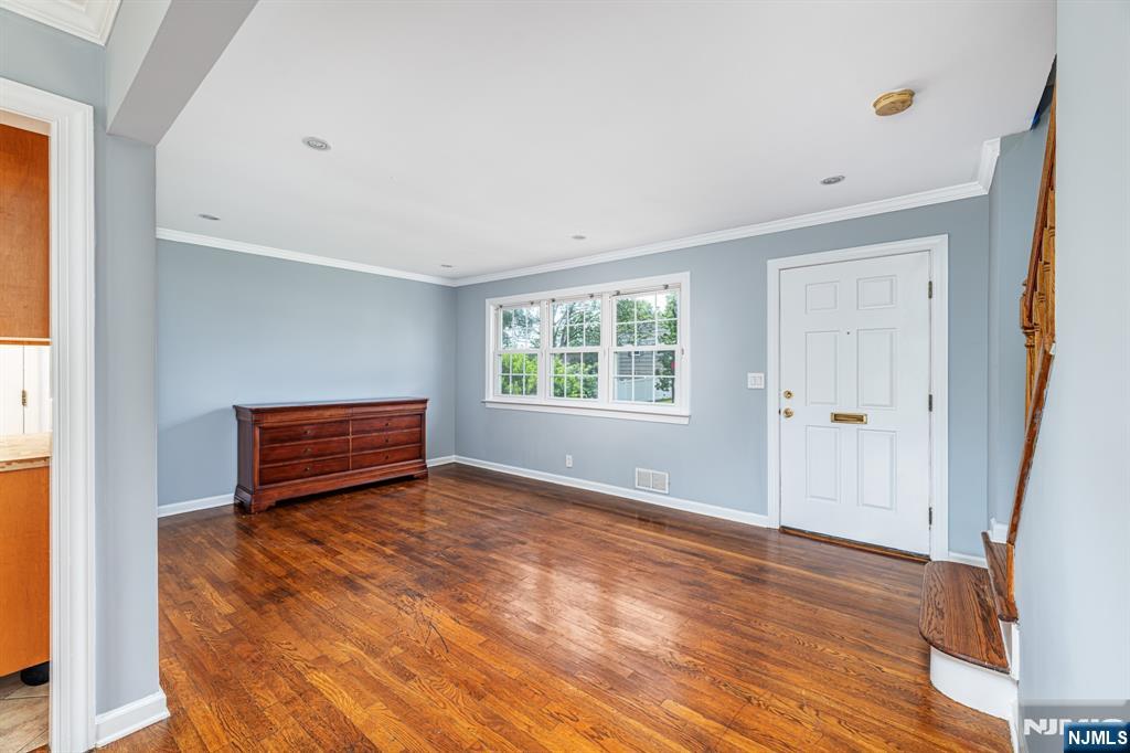 141 Cedar Avenue
