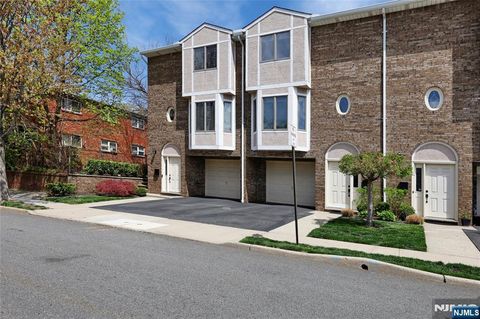 515 Division Avenue B Carlstadt NJ 07072