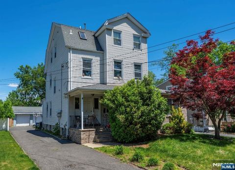 Photo of 2123 Fitzherbert Street, Bloomfield, NJ 07003 (MLS # 26019929)