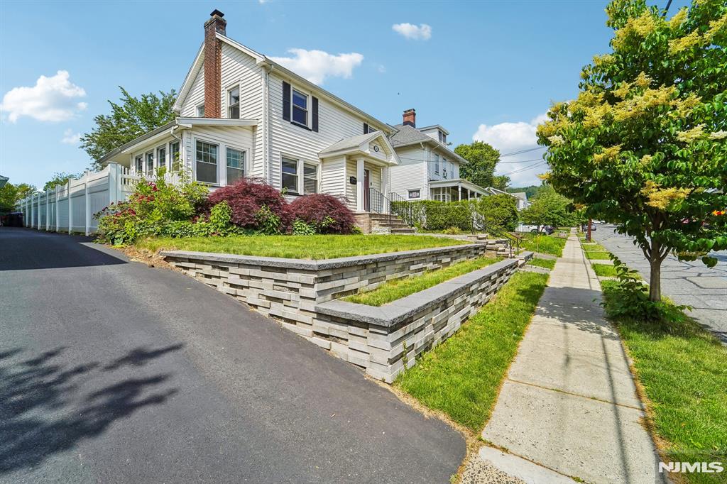 34 Cypress