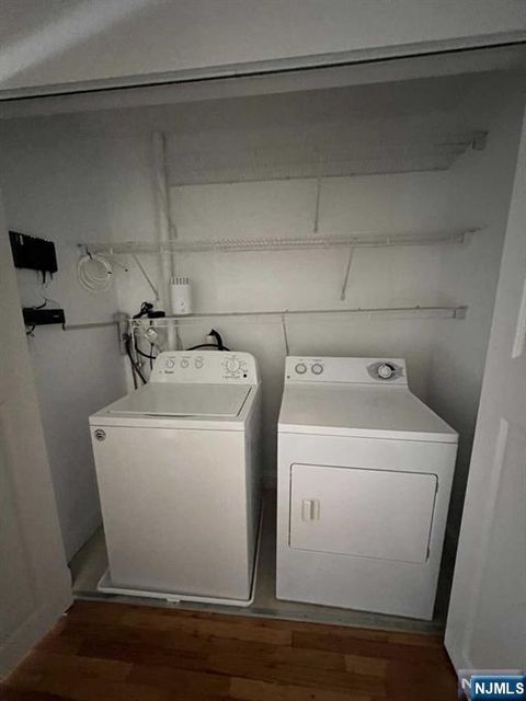 Photo of 280320 Oak St #304B, Ridgewood Village, NJ 07450 (MLS # 26002516)