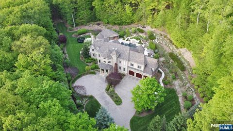 22 Nottingham Court Ringwood NJ 07456