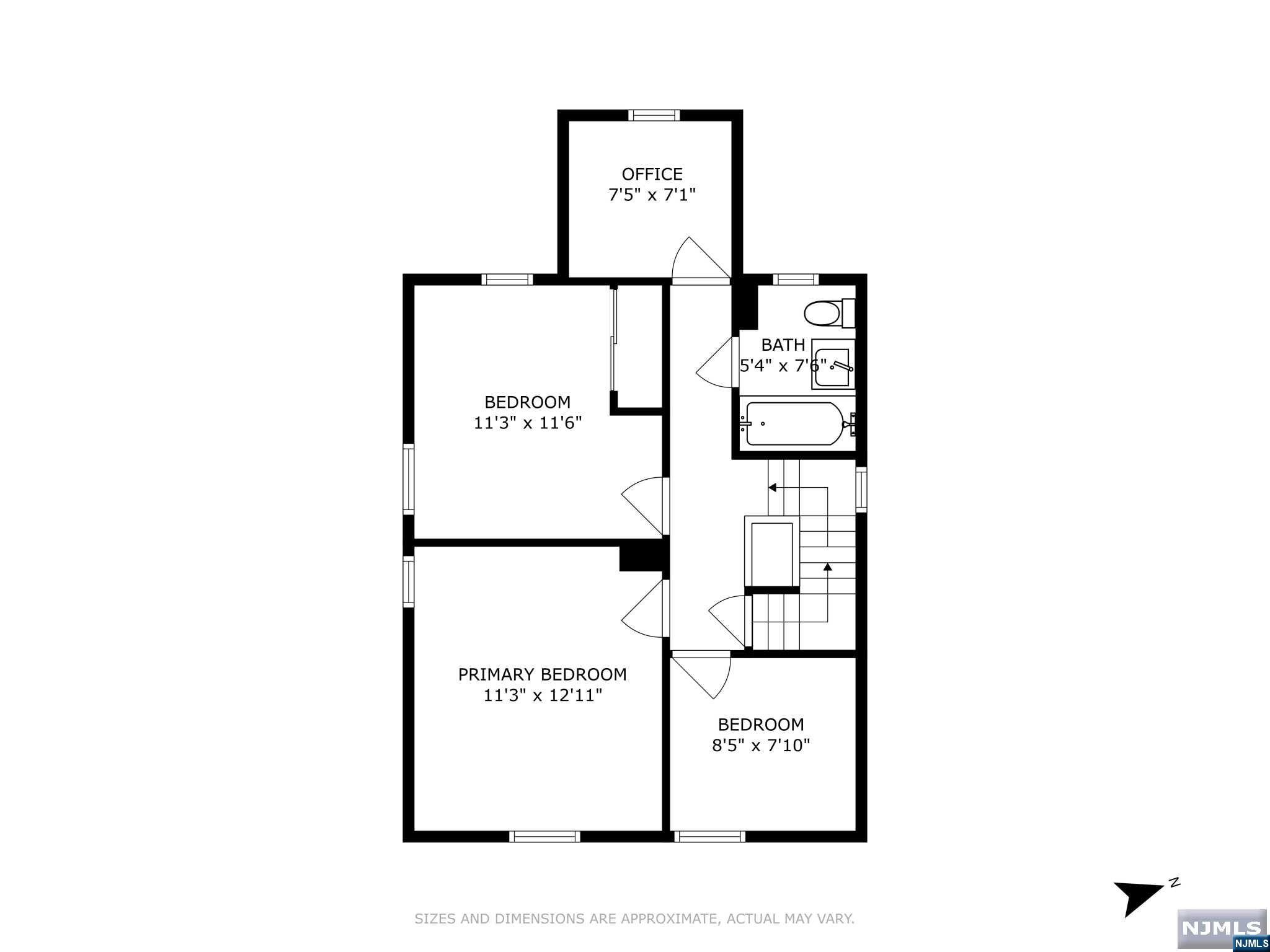 Main image without alt text