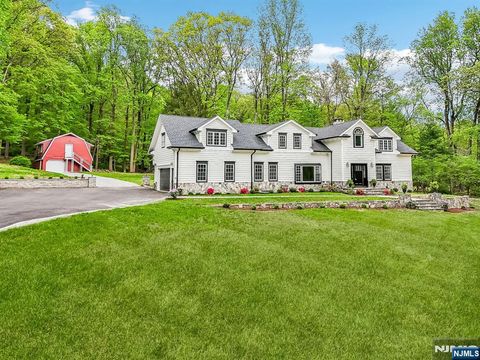 432 Fox Chase Road Chester Township NJ 07930