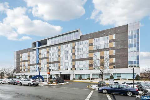 Photo of 1 Executive Dr #204, Fort Lee, NJ 07024 (MLS # 26018129)