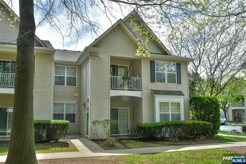 273 Winthrop Drive, Butler Borough, NJ 07405 - MLS#: 25014422