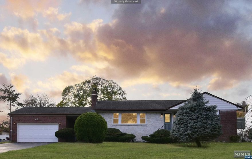 Enjoy this wonderful mother / daughter house. Totally renovated in 2022. 3 Bedrooms/ 3 bathrooms. Amazing basement. Close to public transportation, parks and stores.