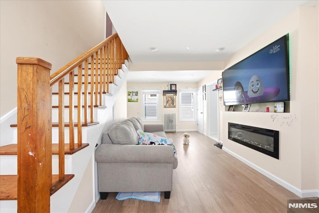 56 Ashland Avenue