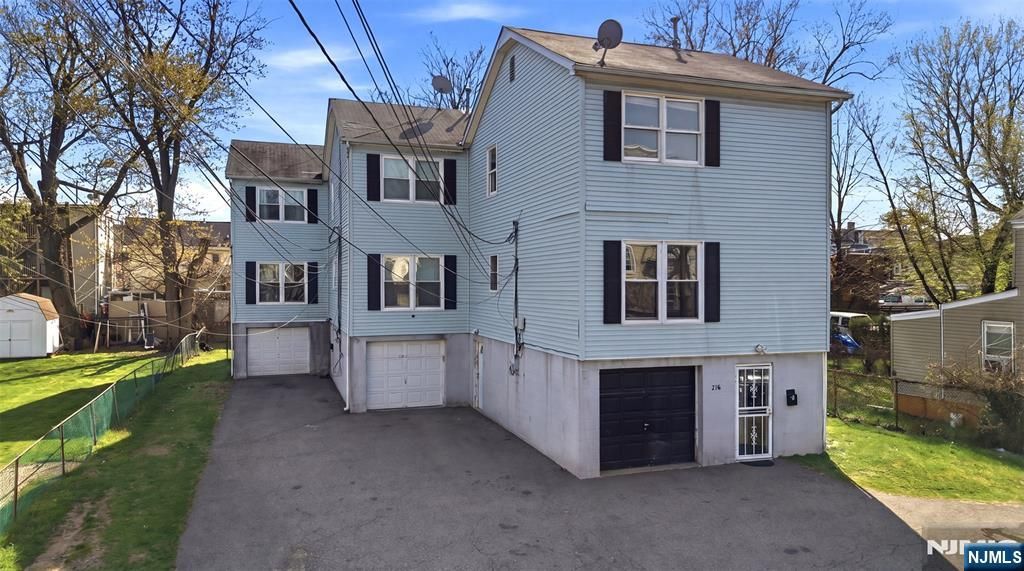 Photo of 216218 New Street, Orange, NJ 07050 (MLS # 26012873)