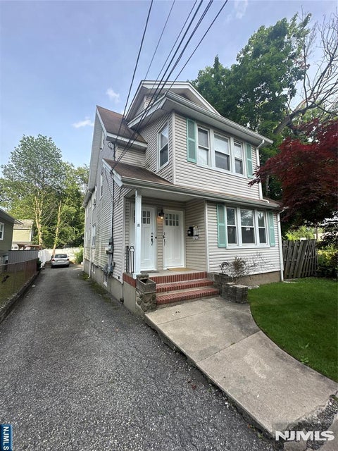 Photo of 81 Orchard ST #2, Bloomfield, NJ 07003 (MLS # 26041219)