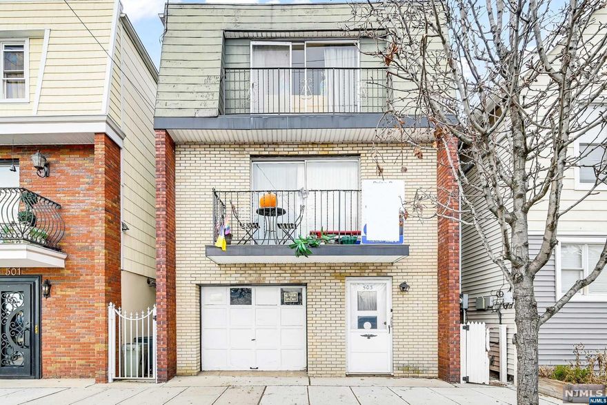 COMMUTER'S DREAM!!! TREMENDOUS OPPORTUNITY TO OWN OR INVEST IN THIS THREE FAMILY HOME IDEALLY LOCATED NEAR TO THE LINCOLN TUNNEL BY HOBOKEN WEST.THE APARTMENTS HAVE OPEN CONCEPT LAYOUTS- JUST BRING YOUR IDEAS TO UPDATE. THE HOME FEATURES 5 BEDROOMS, 3 FULL BATHROOMS. 1ST FLOOR HAS ONE BEDROOM ,W DINING & LIVING COMBO WITH A SM YARD AND THE TWO APARTMENTS UPSTAIRS EACH OFFER TWO BEDROOMS,KIT, 1 BATH, LIVING & DINING COMBO WITH SM. BALCONIES THAT OFFER PARTIAL VIEWS OF NYC.UNIT 2 and 3 HAVE IDENTICAL FLOOR PLANS.THE BEST PART IS THAT THIS EXCELLENT PROPERTY HAS A 1 CAR GARAGE AND IS IDEAL TO COMMUTE TO NYC.