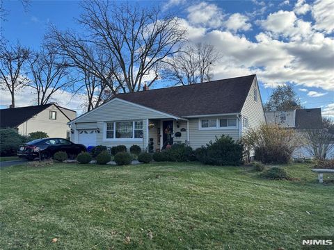 260 Greve Drive New Milford NJ 07646