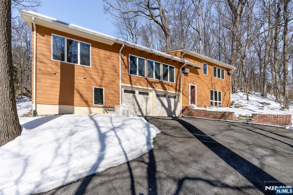 12 Ledgewood Trail